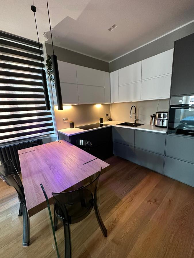 Lr Deluxe Apartments - Fondazione Prada - Metro M3 Milán Exteriér fotografie